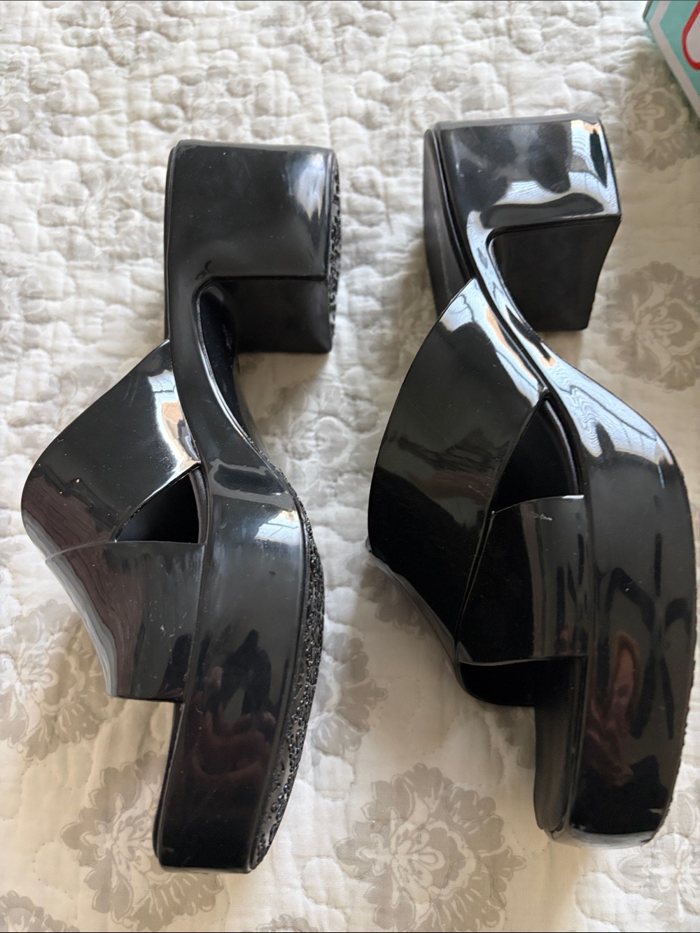 Jeffrey Campbell Bubblegum Sandals, color “black shiny” size 10 - Picture 4 of 6